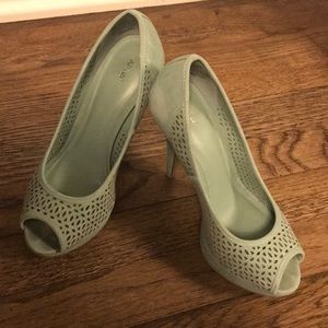Mint Peep toes in Size 7